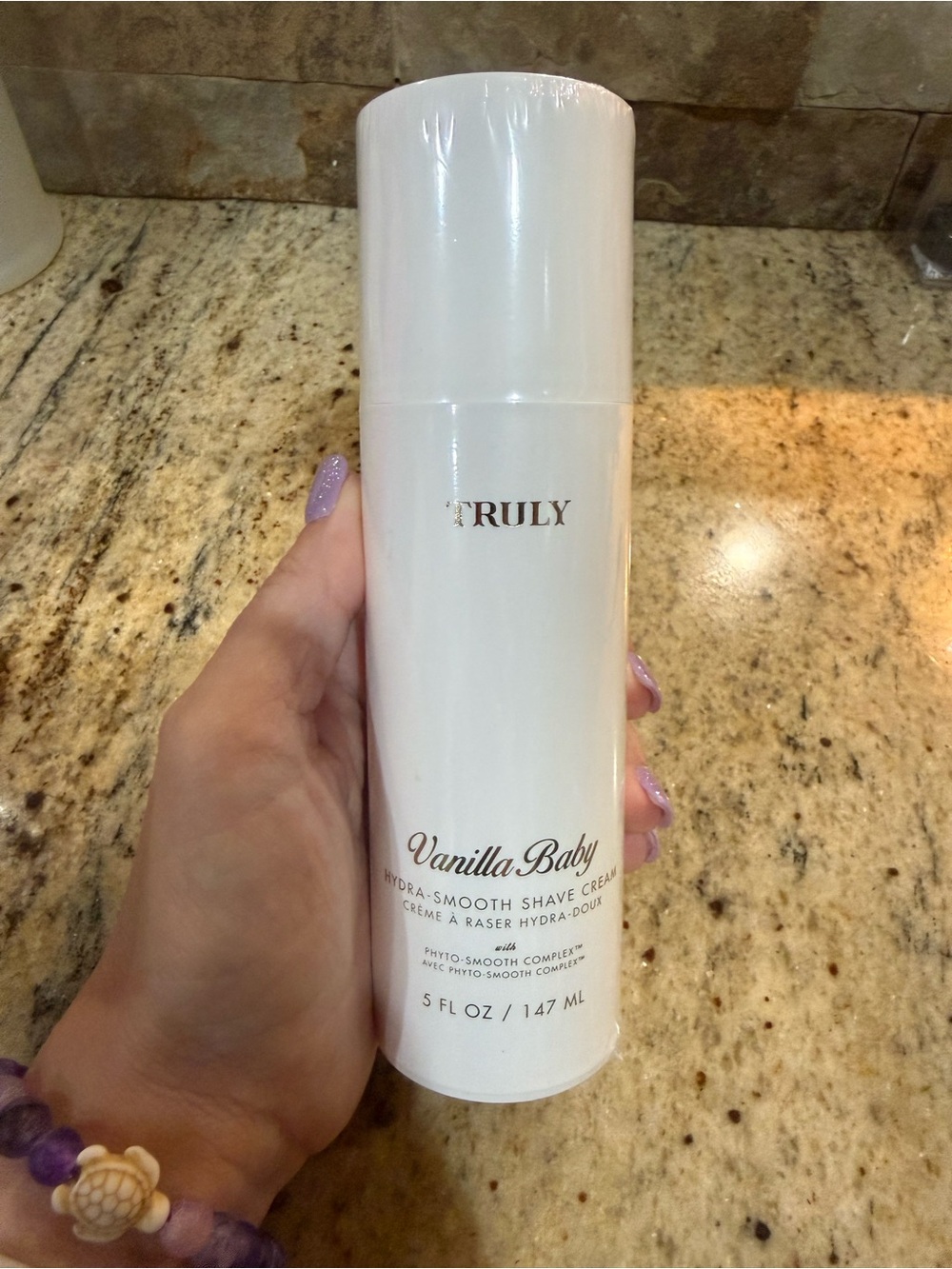 TRULY Vanilla Baby Hydra-Smooth Shave Cream - White